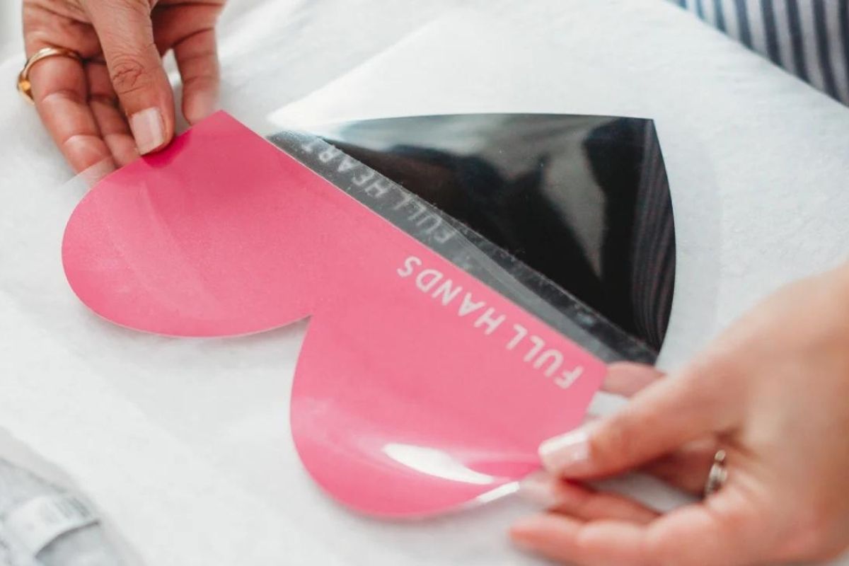 How To Remove Vinyl From Shirts