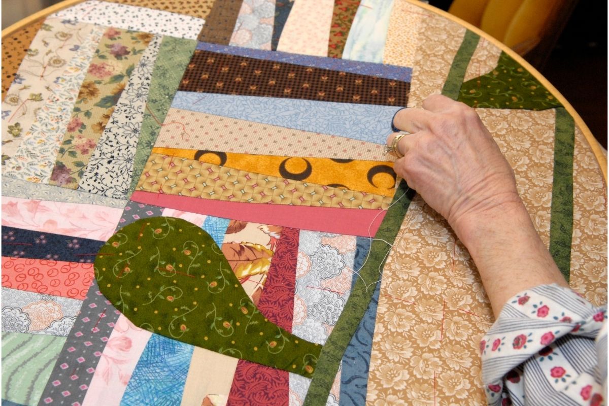 17 Beautiful Layer Cake Quilt Patterns