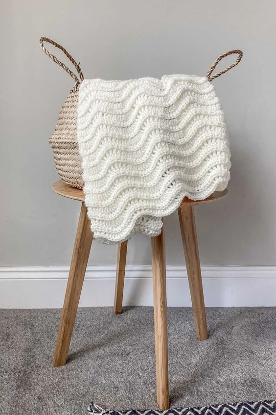 How To Crochet A Blanket With Ripple Pattern?