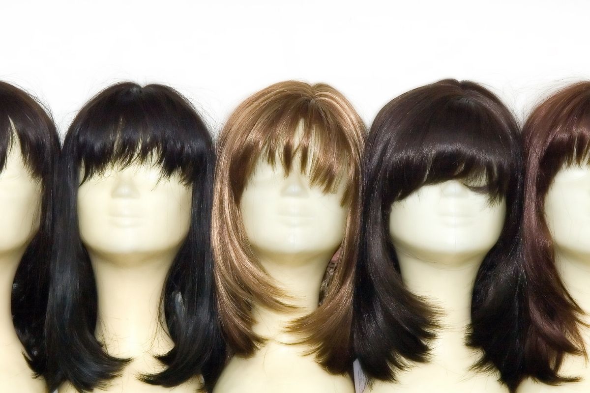 2 Ways To Dye A Synthetic Wig With Fabric Dye