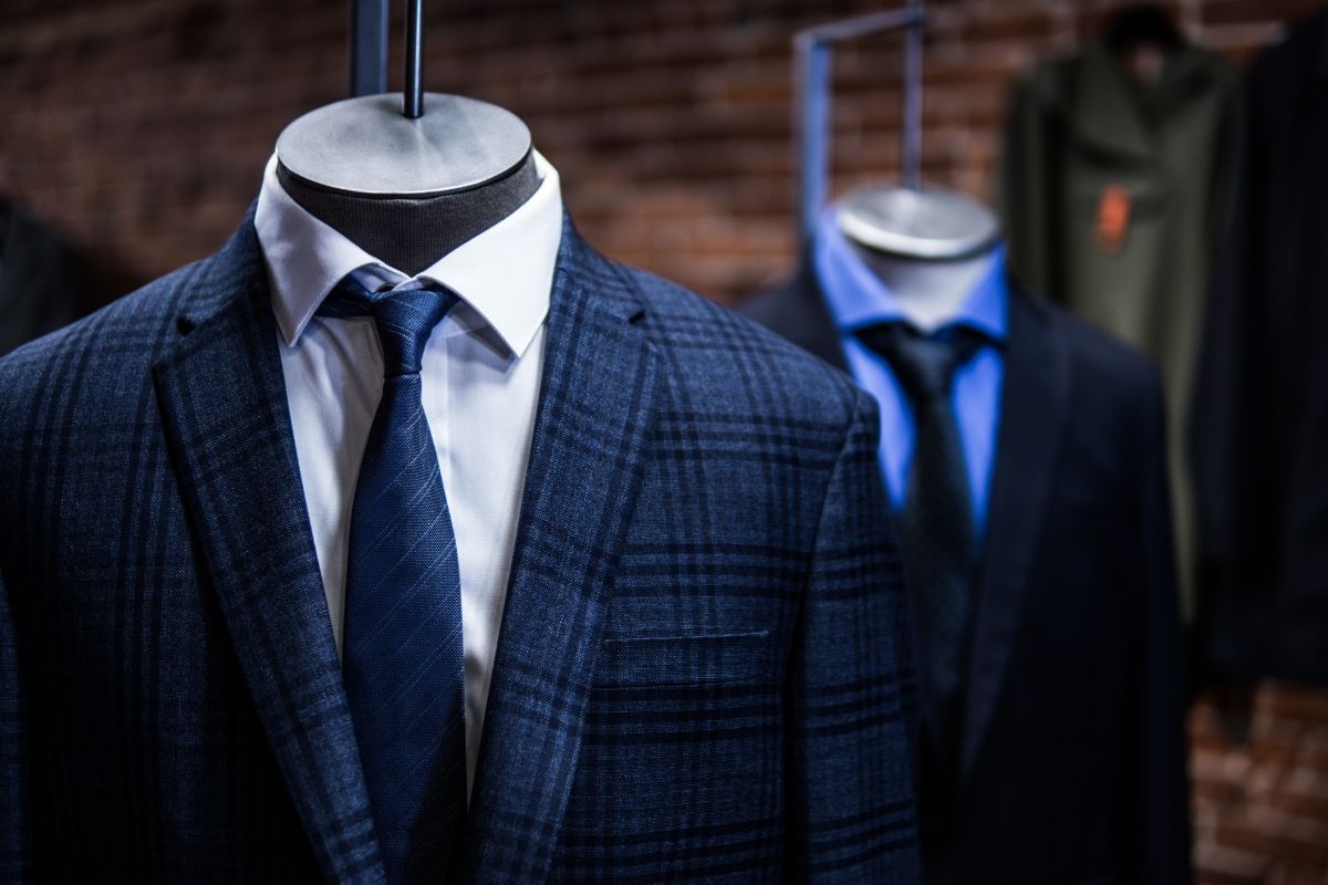 A Complete Guide To The Best Fabric For Suits (2)
