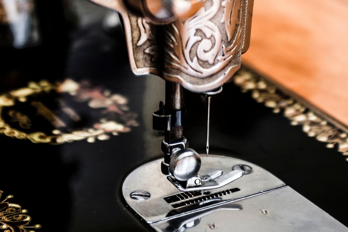 How Does A Sewing Machine Become Vintage Or Antique