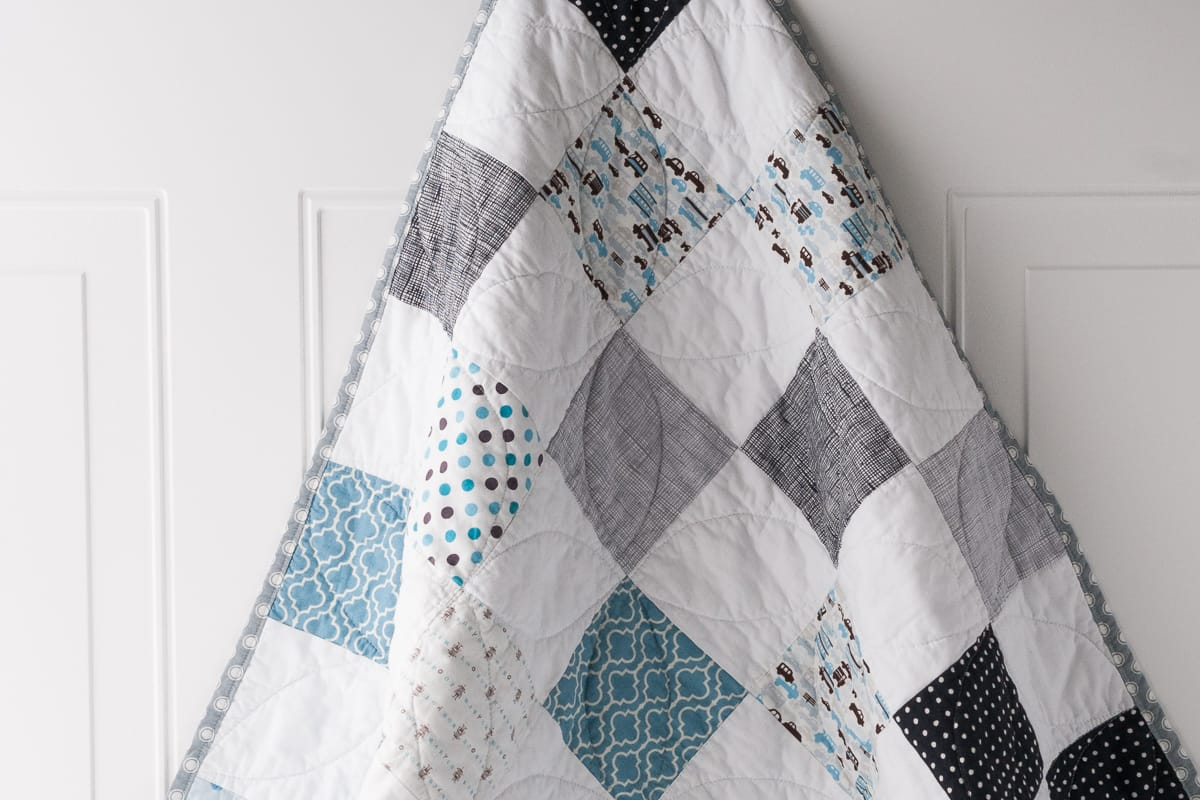 Simple Patchwork Blocked Baby Quilt Pattern