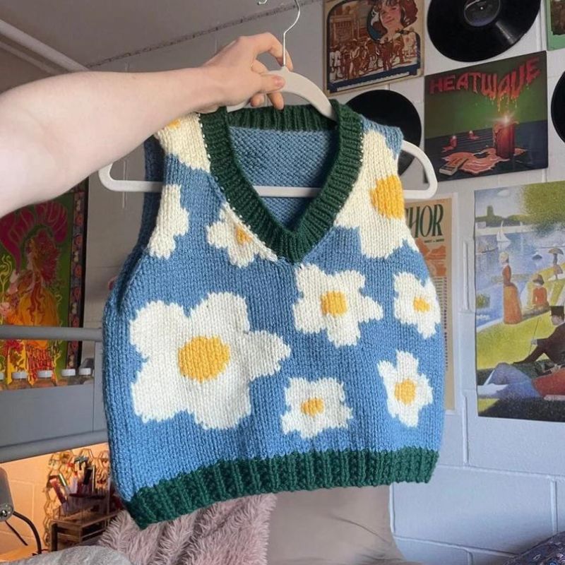 V-Neck Vest Knitting Patterns