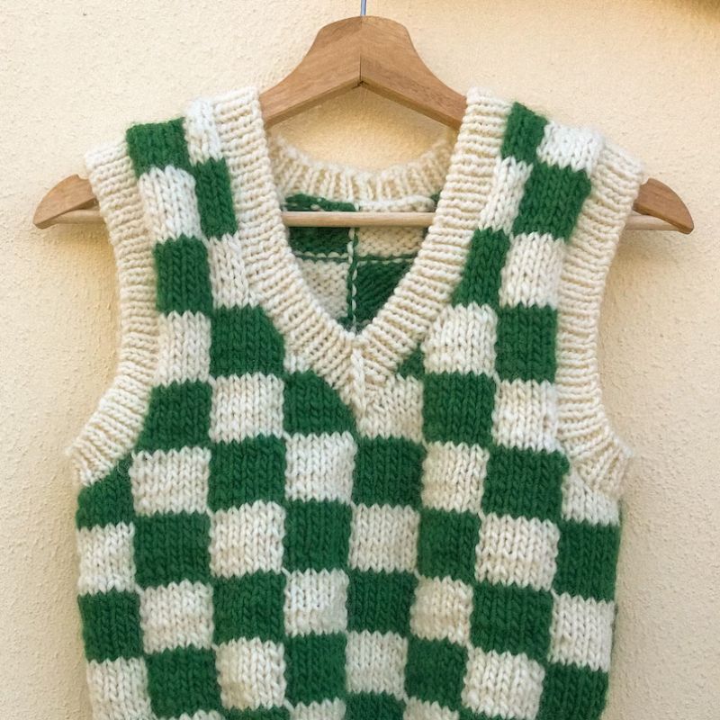 V-Neck Vest Knitting Patterns