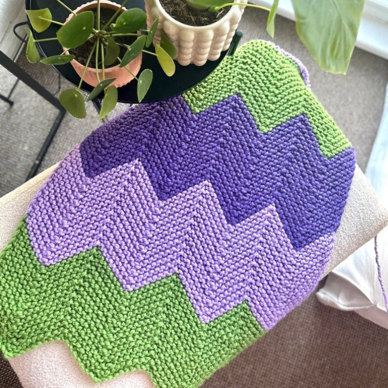 Wavy Blanket Knit Kit