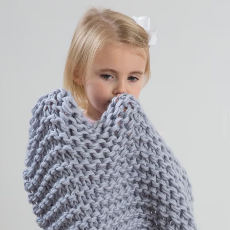 Amias Chunky Throw Knit Kit