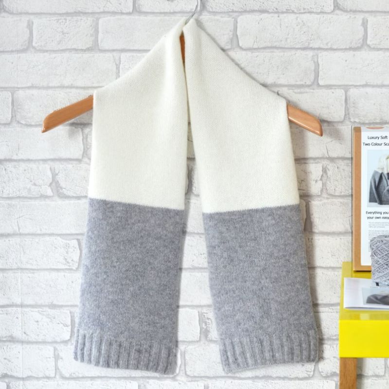 Simple Scarf Knitting Kit