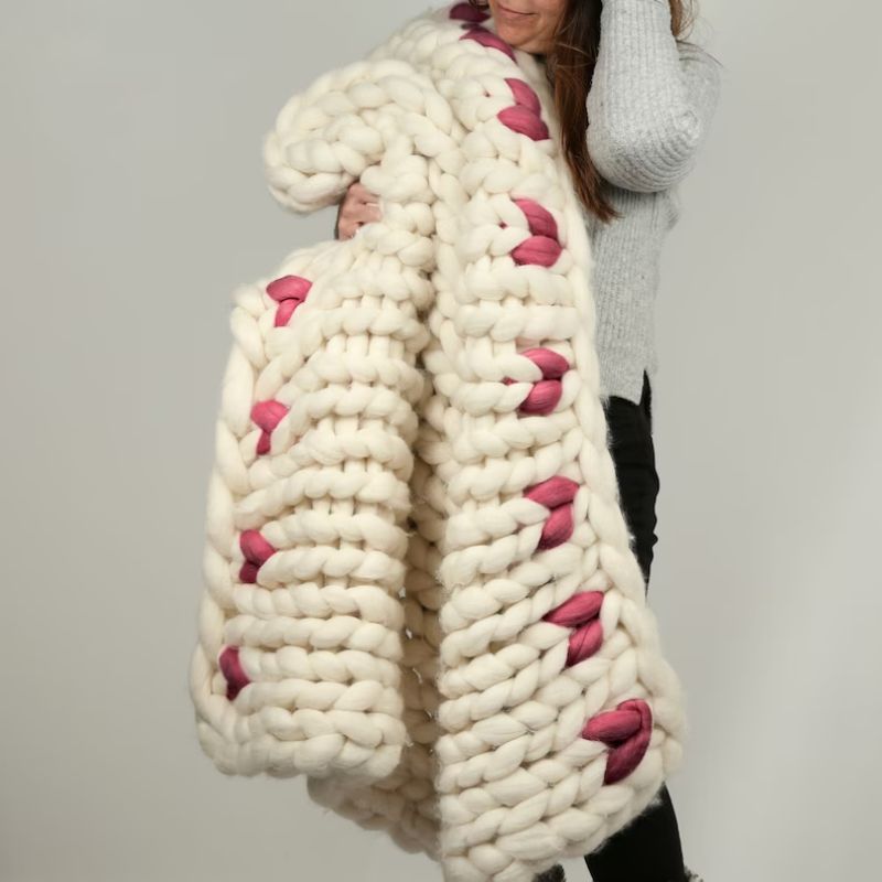 Chunky Heart Blanket Knitting Kit
