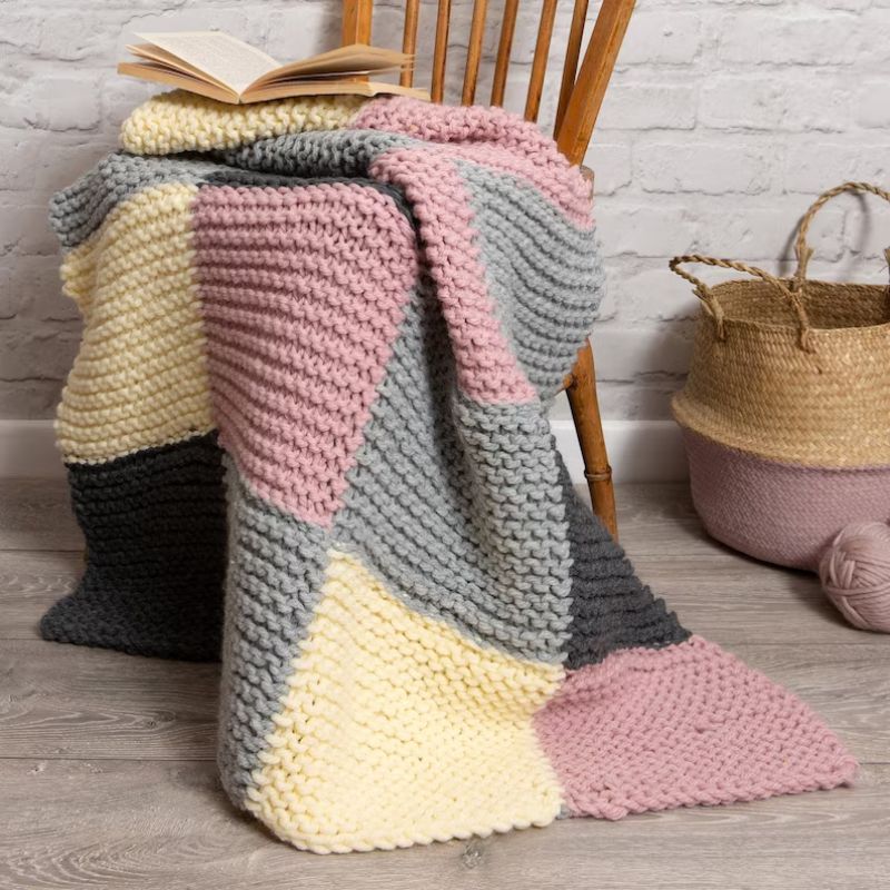 Chequered Blanket Knitting Kit