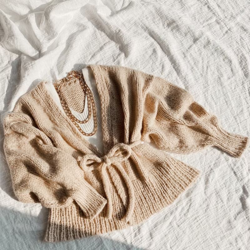  Balloon Sleeve Cardigan Knitting Kit