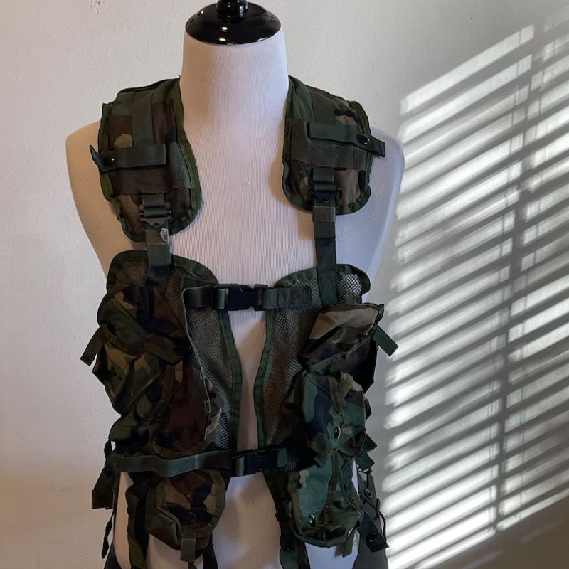  Military Tactical Vests
